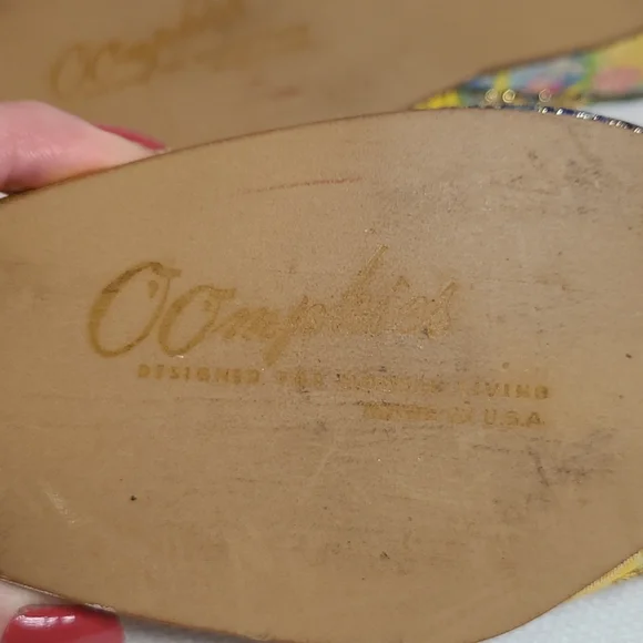 Vintage 1960's Oophies brocade slippers * gold multicolor * 7.5 N - Picture 9 of 11